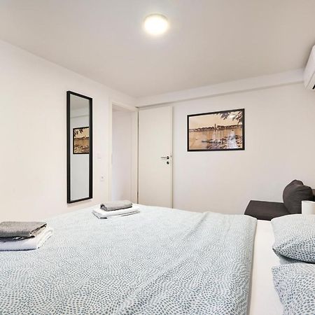 Lina Apartments Umag Ngoại thất bức ảnh